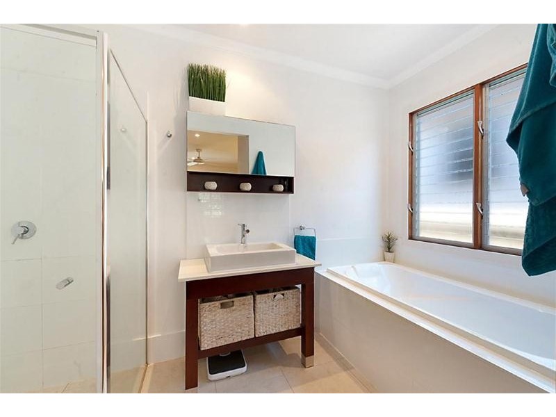 27 Egerton Street, Southport QLD 4215