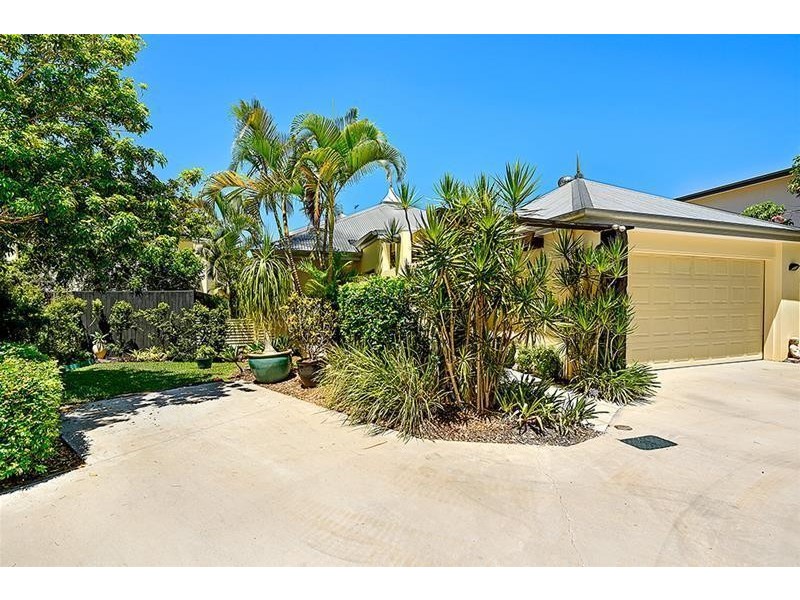 9a Greer Terrace, Southport QLD 4215