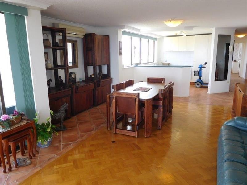 “Huntington” 10 Marine Parade, Southport QLD 4215