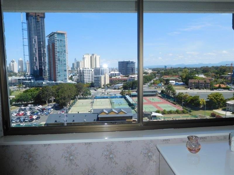 “Huntington” 10 Marine Parade, Southport QLD 4215