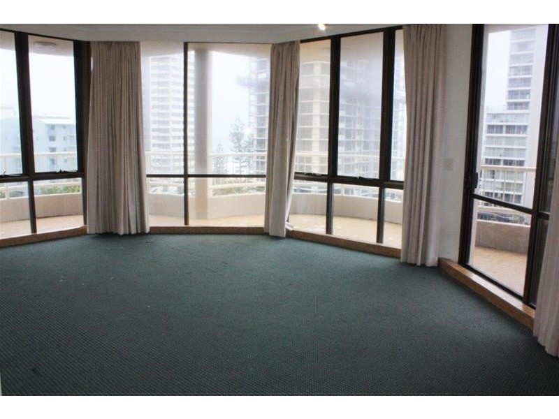 2/15 Old Burleigh Road, Broadbeach QLD 4218