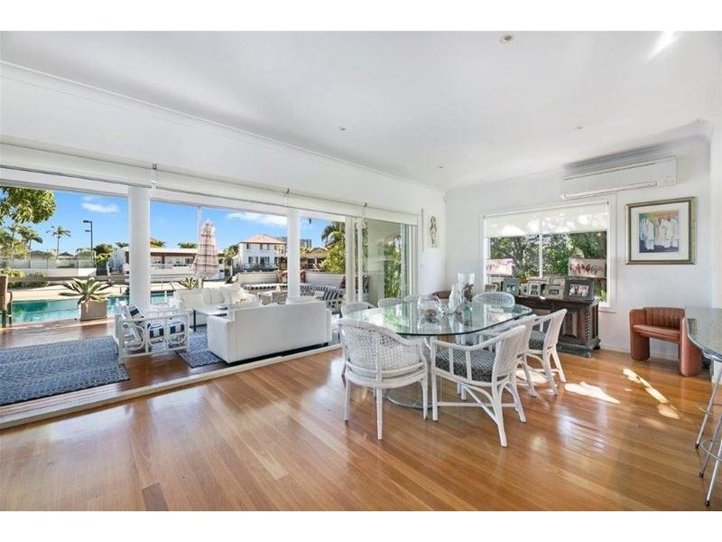 6 Norseman Court, Paradise Waters QLD 4217