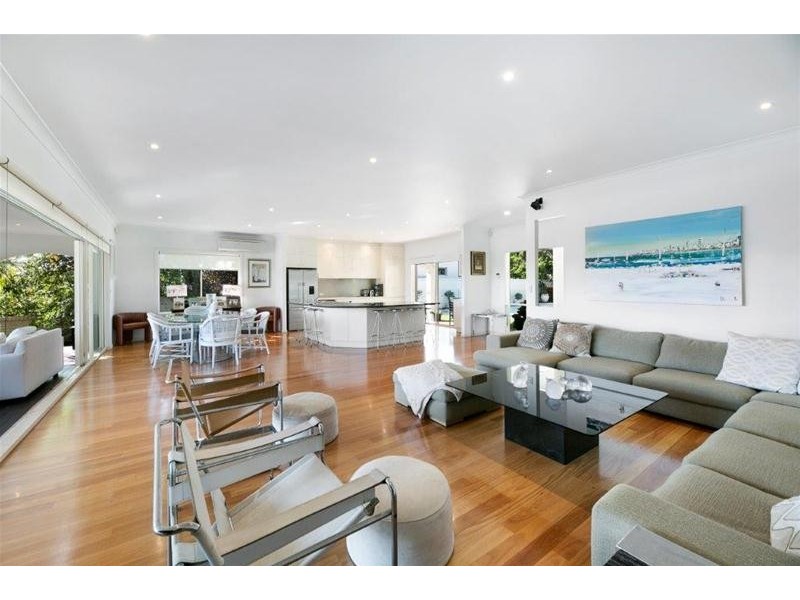 6 Norseman Court, Paradise Waters QLD 4217