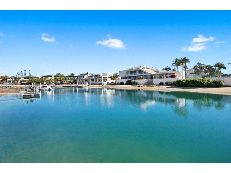 6 Norseman Court, Paradise Waters QLD 4217