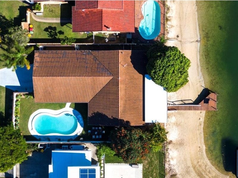 6 Norseman Court, Paradise Waters QLD 4217