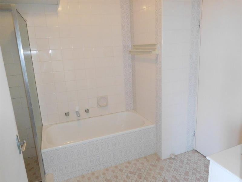 “Condor” 2  Riverview Parade, Surfers Paradise QLD 4217