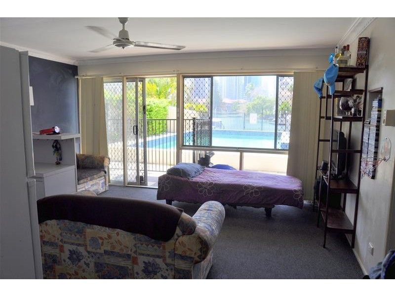 5 Holborow Close “Seafarer”, Surfers Paradise QLD 4217