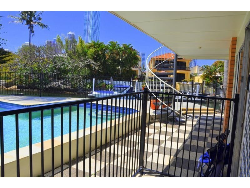 5 Holborow Close “Seafarer”, Surfers Paradise QLD 4217