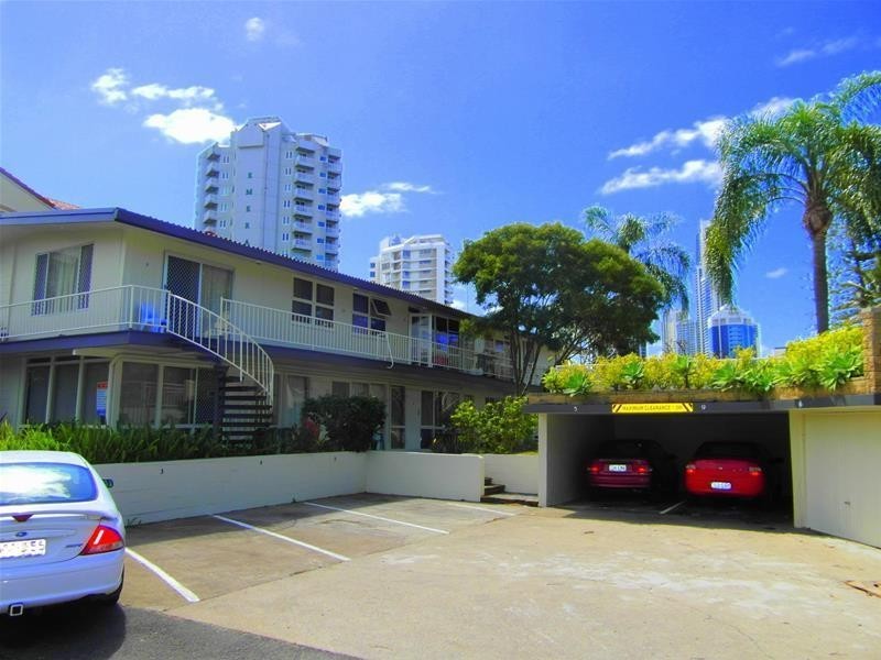 5 Holborow Close “Seafarer”, Surfers Paradise QLD 4217