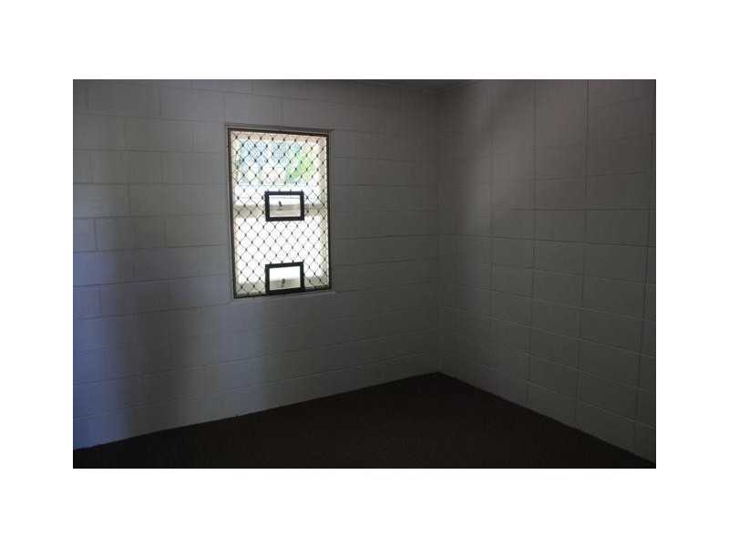 5 Holborow Close, Surfers Paradise QLD 4217