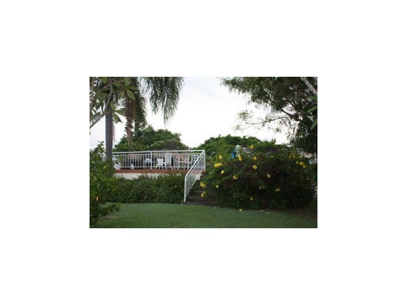 5 Holborow Close, Surfers Paradise QLD 4217