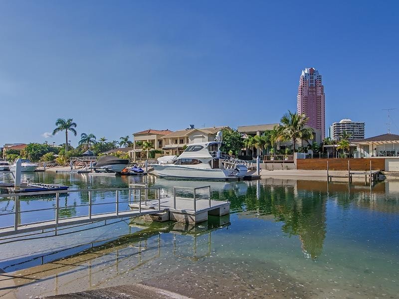 9 Midshipman Court, Paradise Waters QLD 4217