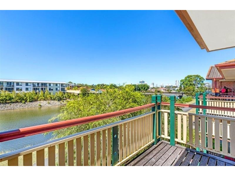 38/100 Racecourse Drive, Bundall QLD 4217