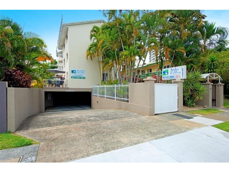 1/37 Peninsular Drive, Surfers Paradise QLD 4217