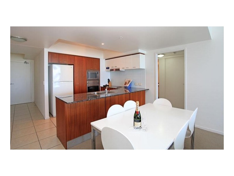 23 Ferny Avenue, Surfers Paradise QLD 4217