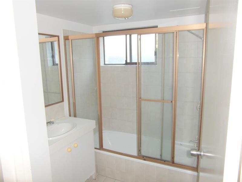 26 Lather Street “Walton Court”, Southport QLD 4215