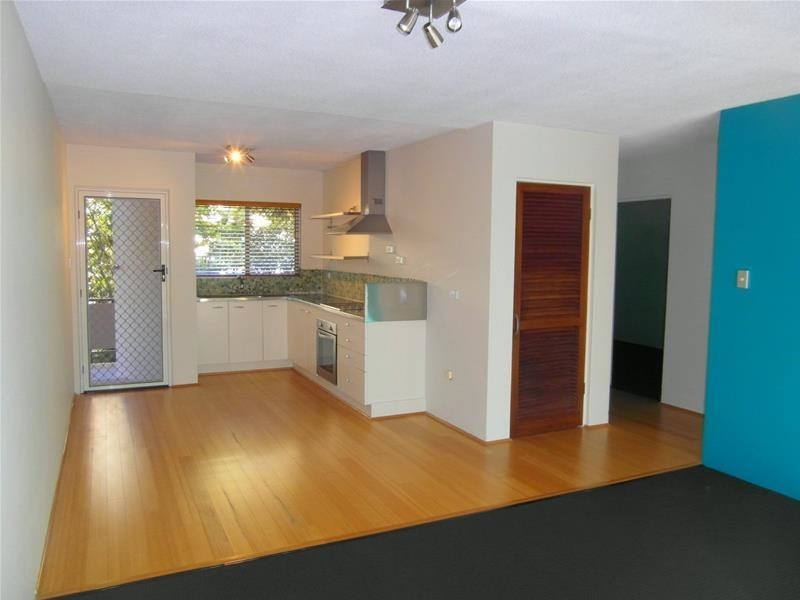 29 Old Burleigh Road “Paradise Royal”, Surfers Paradise QLD 4217