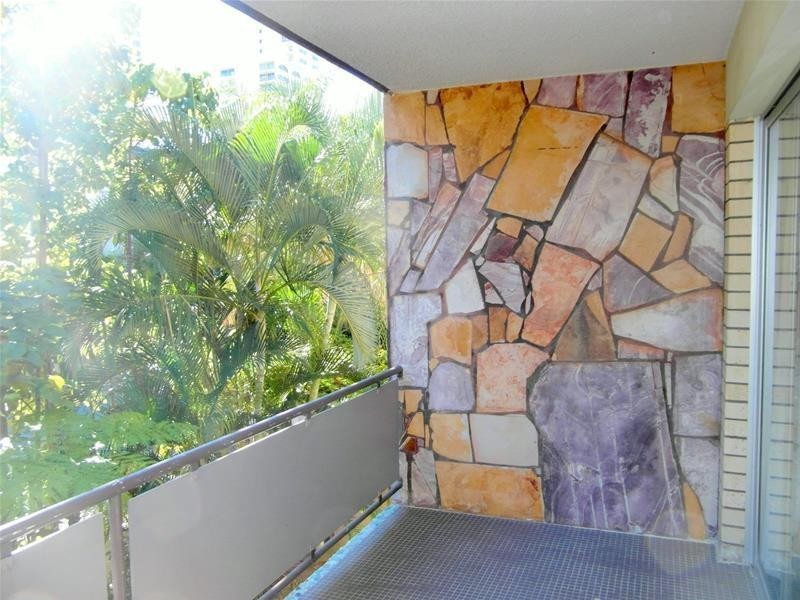 29 Old Burleigh Road “Paradise Royal”, Surfers Paradise QLD 4217