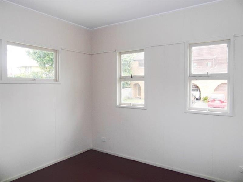 21 Pine Avenue, Surfers Paradise QLD 4217