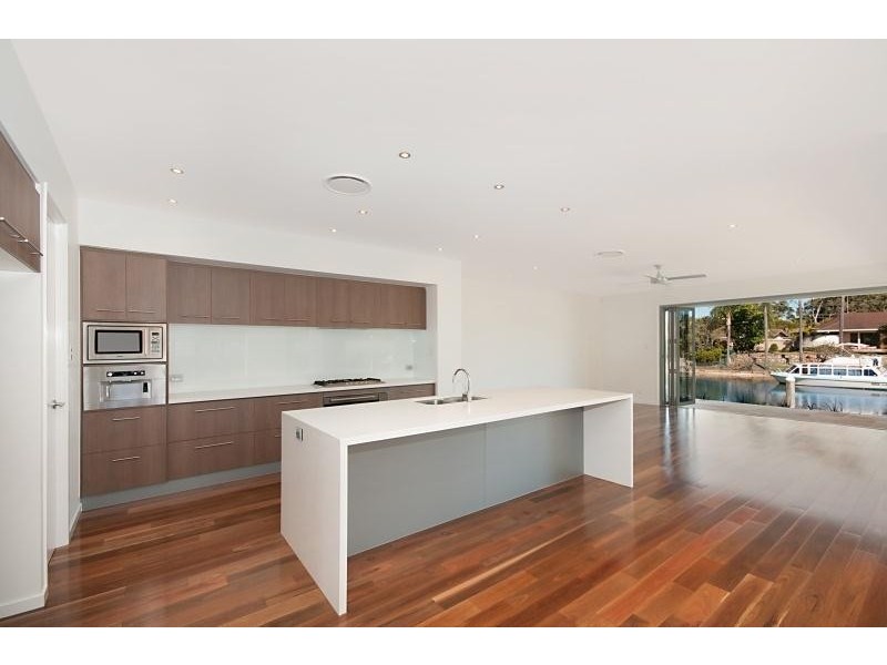 74 Gibraltar Drive, Isle Of Capri QLD 4217