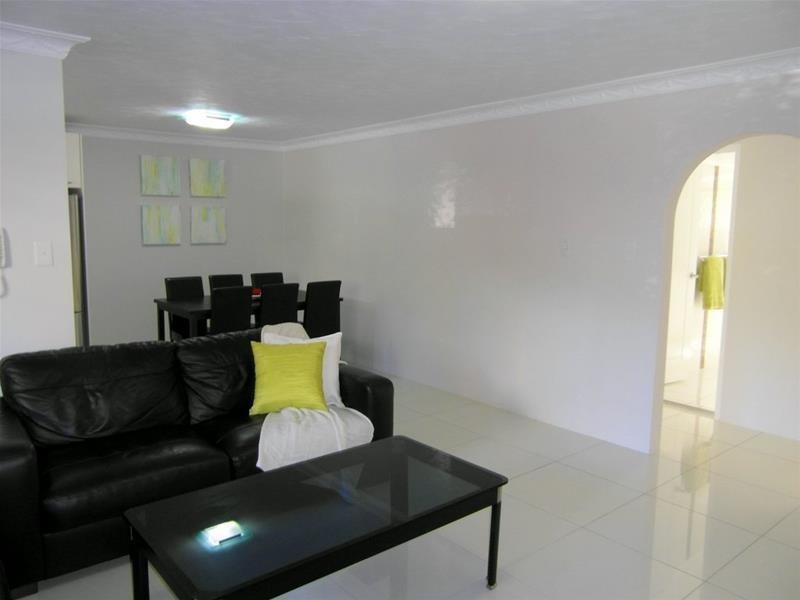 15 Aubrey Street, Surfers Paradise QLD 4217