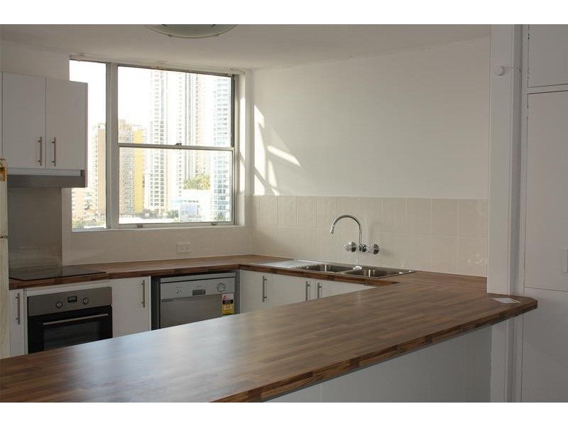 40 Watson Esplanade (River Park), Surfers Paradise QLD 4217