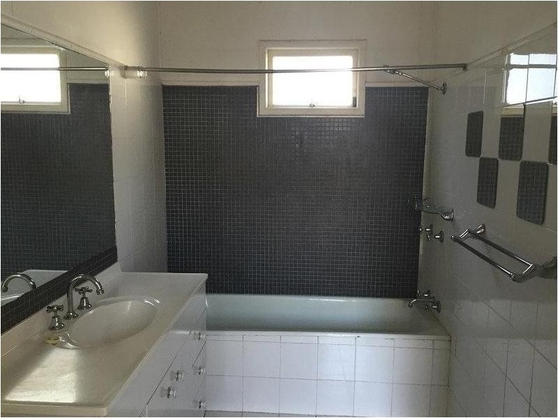 23 Egerton Street, Southport QLD 4215