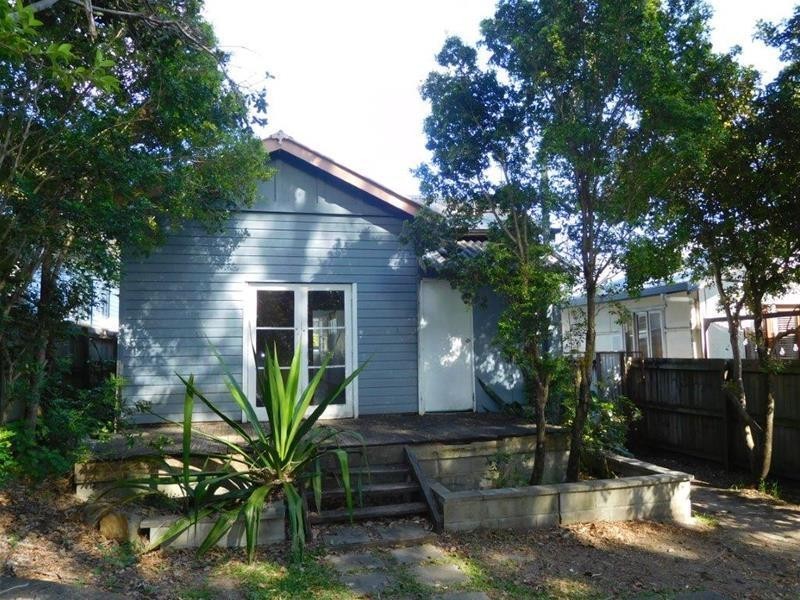 23 Egerton Street, Southport QLD 4215