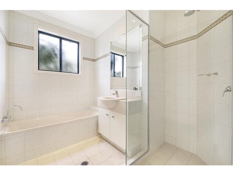 2/21 Vespa Crescent, Surfers Paradise QLD 4217