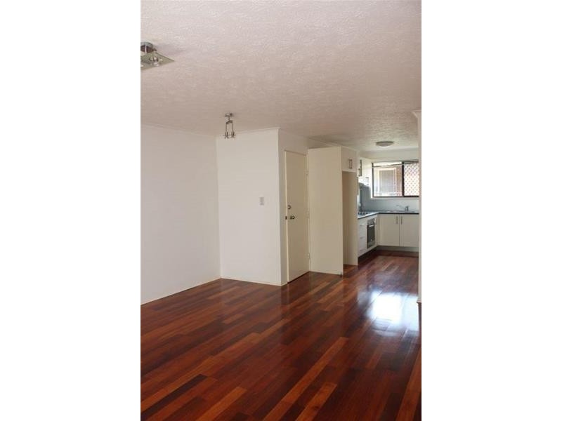 29 Loder Street, Biggera Waters QLD 4216