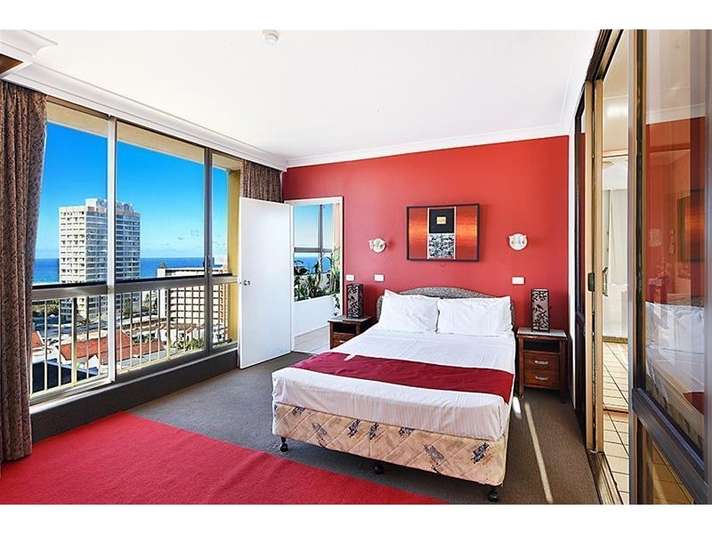 Penthouse ‘La Promenade’ 18 Orchid Avenue, Surfers Paradise QLD 4217