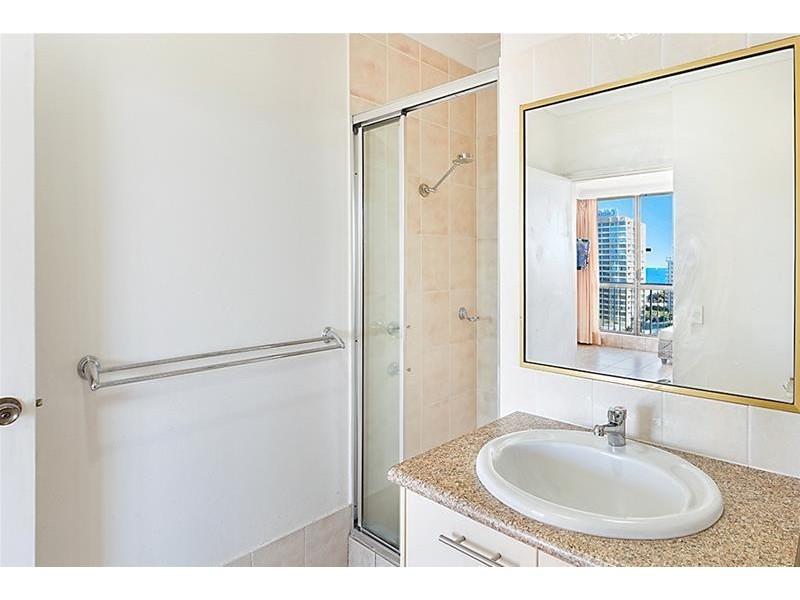 Penthouse ‘La Promenade’ 18 Orchid Avenue, Surfers Paradise QLD 4217