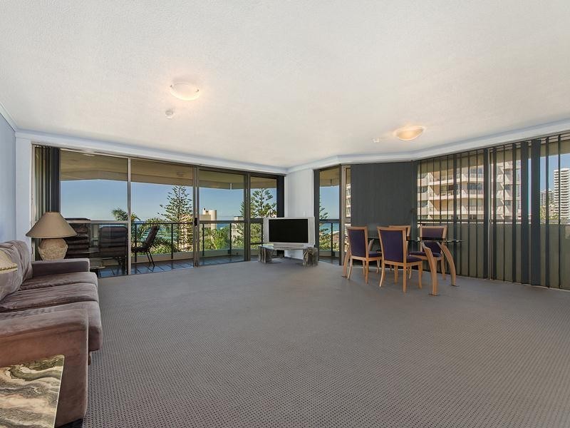 “Baronnet” 12 Enderley Avenue, Surfers Paradise QLD 4217