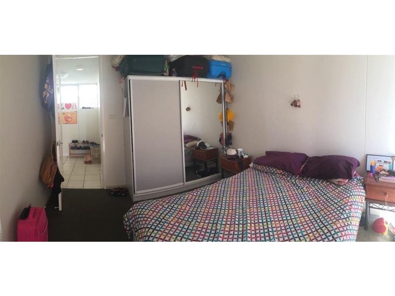 40 The Esplanade, Surfers Paradise QLD 4217