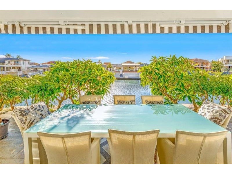 6 Viking Court, Paradise Waters QLD 4217