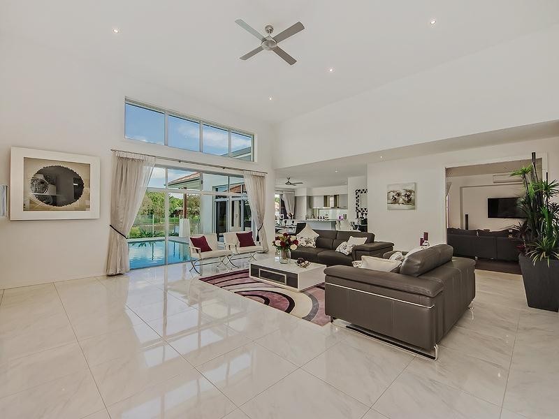 111 Sir Bruce Small Boulevard, Benowa Waters QLD 4217