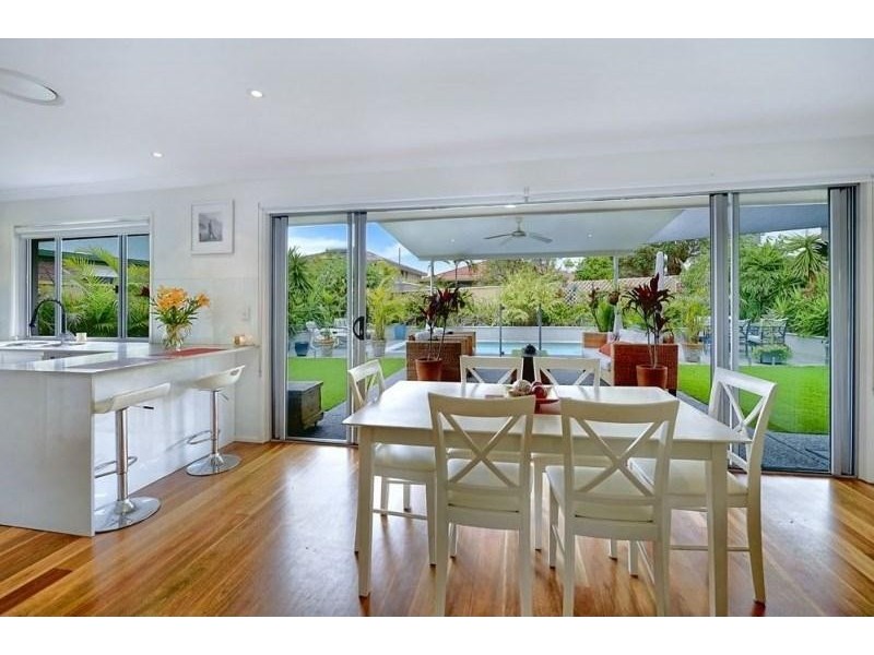 20  Mentone Avenue, Bundall QLD 4217