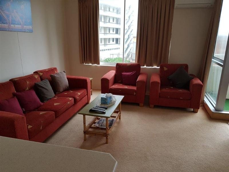 11/7 View Avenue, Surfers Paradise QLD 4217