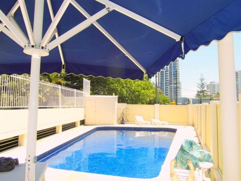 11/7 View Avenue, Surfers Paradise QLD 4217