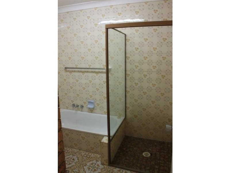 1/4 Duet Drive, Mermaid Waters QLD 4218