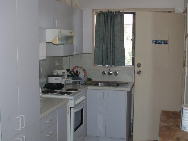 28 Sunrise Boulevard, Surfers Paradise QLD 4217