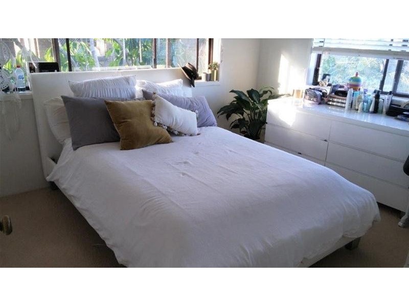 14/33  Monaco Street, Broadbeach QLD 4218