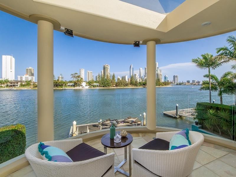 50 Admiralty Drive, Paradise Waters QLD 4217