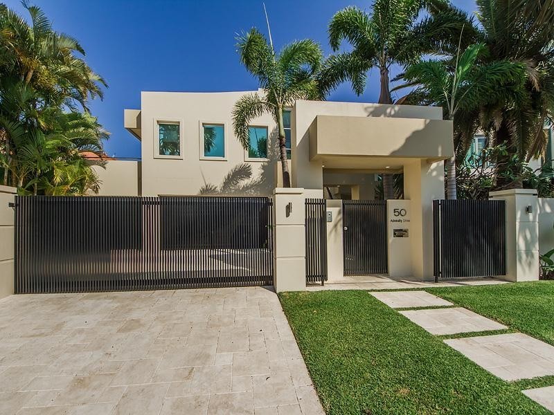 50 Admiralty Drive, Paradise Waters QLD 4217
