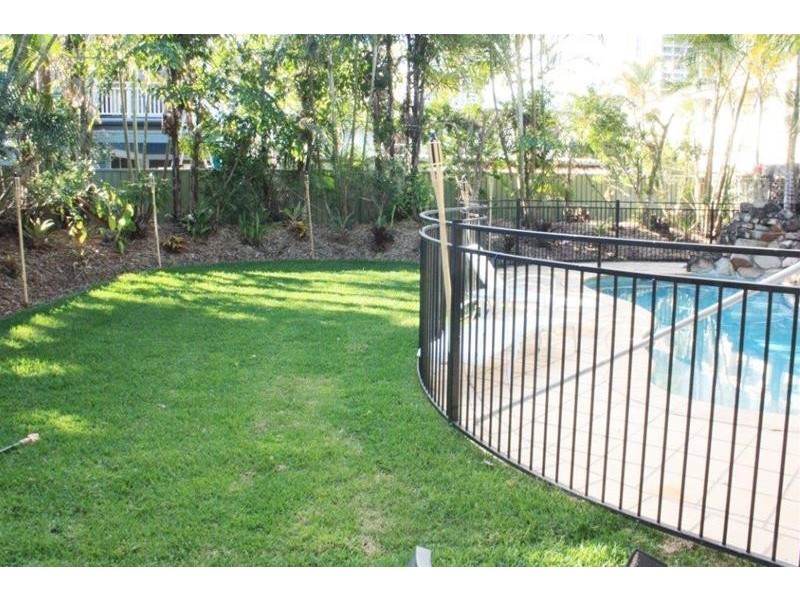 21 Blondell Avenue, Surfers Paradise QLD 4217