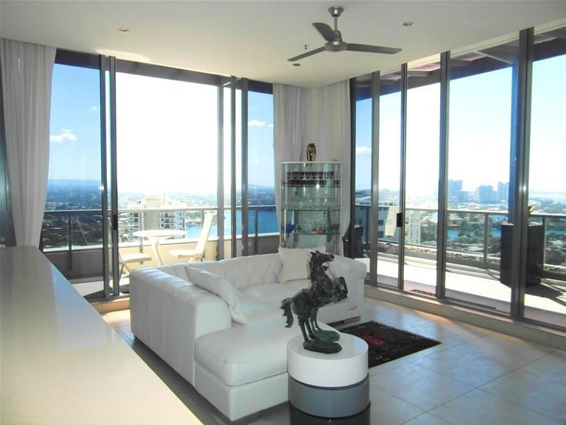 18 Cypress Avenue ‘Solaire Apartments’ , Budds Beach, Surfers Paradise QLD 4217