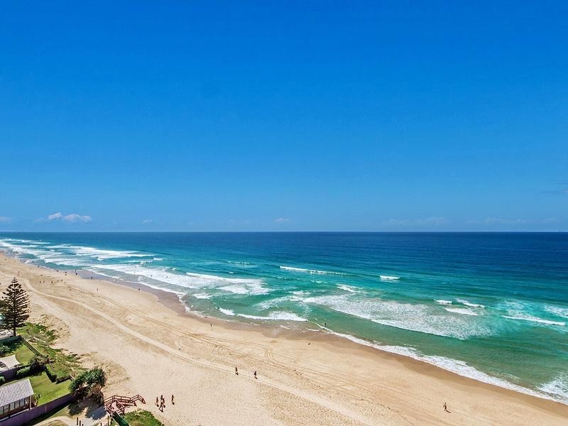 15A ‘Beachside Tower 3545 Main Beach Parade, Main Beach QLD 4217