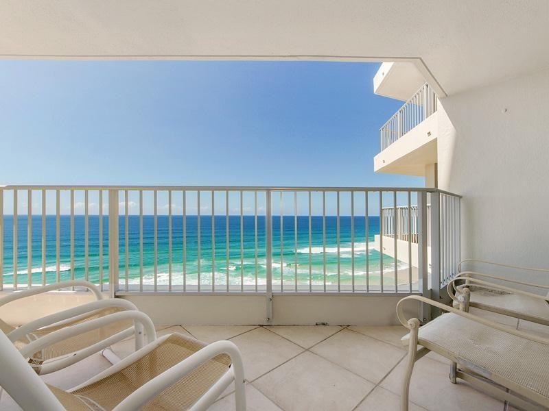 15A ‘Beachside Tower 3545 Main Beach Parade, Main Beach QLD 4217