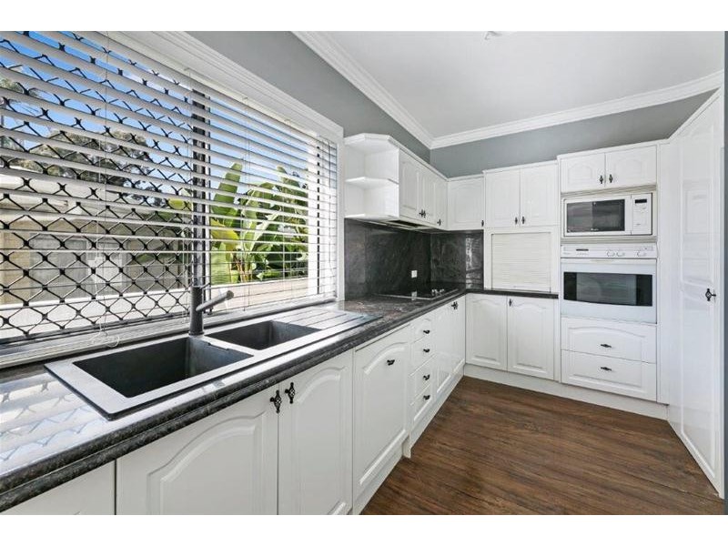 1/52 Sunrise Boulevard, Surfers Paradise QLD 4217