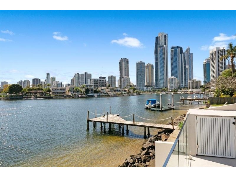 1/52 Sunrise Boulevard, Surfers Paradise QLD 4217
